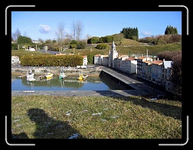P.idf.seb 163 * 640 x 480 * (56KB)